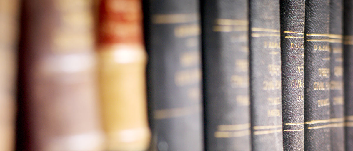 old books , old legal books Schlagwort(e): Banner, Retro Styled, Legal System, Wisdom, Textured, Justice, Antique, Obsolete, Literature, Bookshelf, Will, Courtroom, Collection, Bible, Arguing, Reading, Studying, Law, Intelligence, Text, Teaching, Learning, Backgrounds, Caucasian Ethnicity, Aging Process, Expertise, History, The Past, Justice - Concept, Judgement, Imagination, Spirituality, Concepts, White, Black Color, Leather, Paper, Wood - Material, Old-fashioned, Ancient, Old, Modern, Stack, Ideas, Education, Science, Textured Effect, Lawyer, Judge - Law, Court, Courthouse, Library, University, Book, Document, Shelf, Isolated, Testaments, Novel