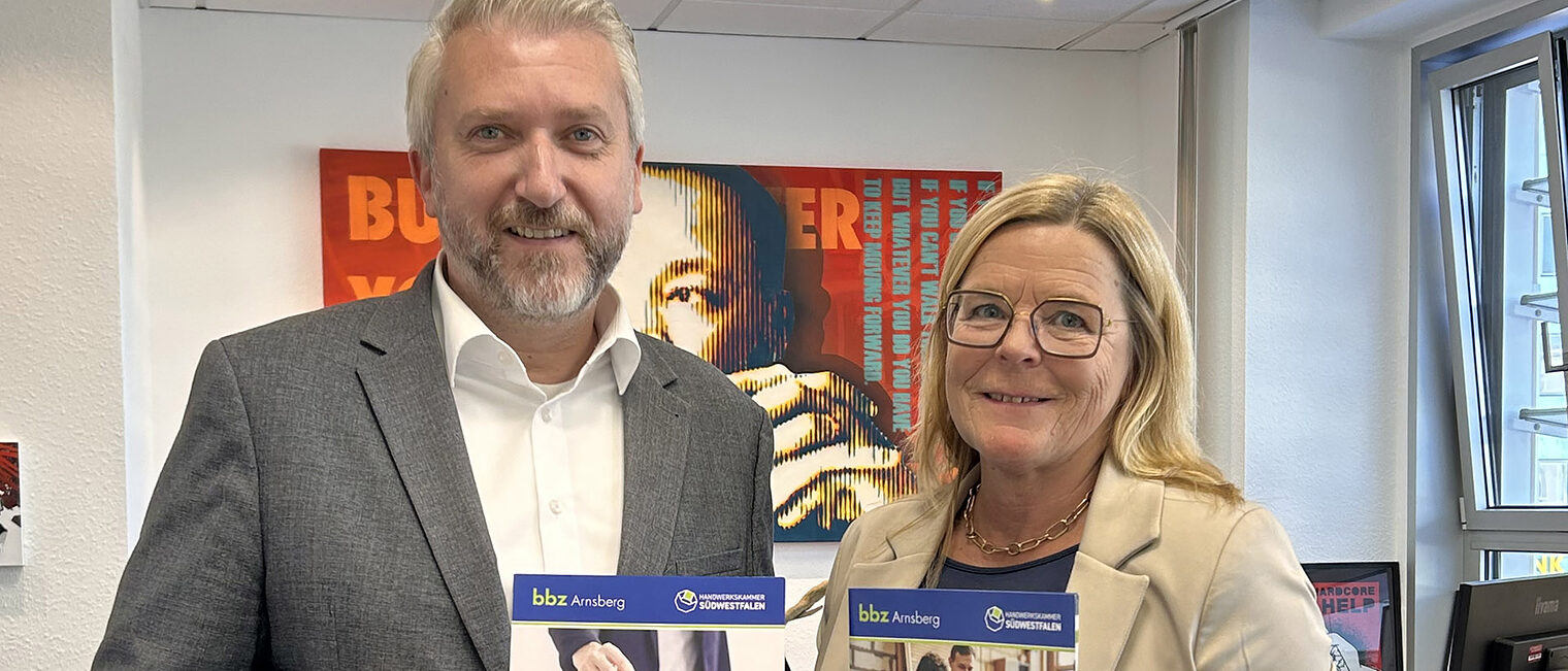 Uta Neumeister besucht Lüdenscheids Bürgermeister Sebastian Wagemeyer.