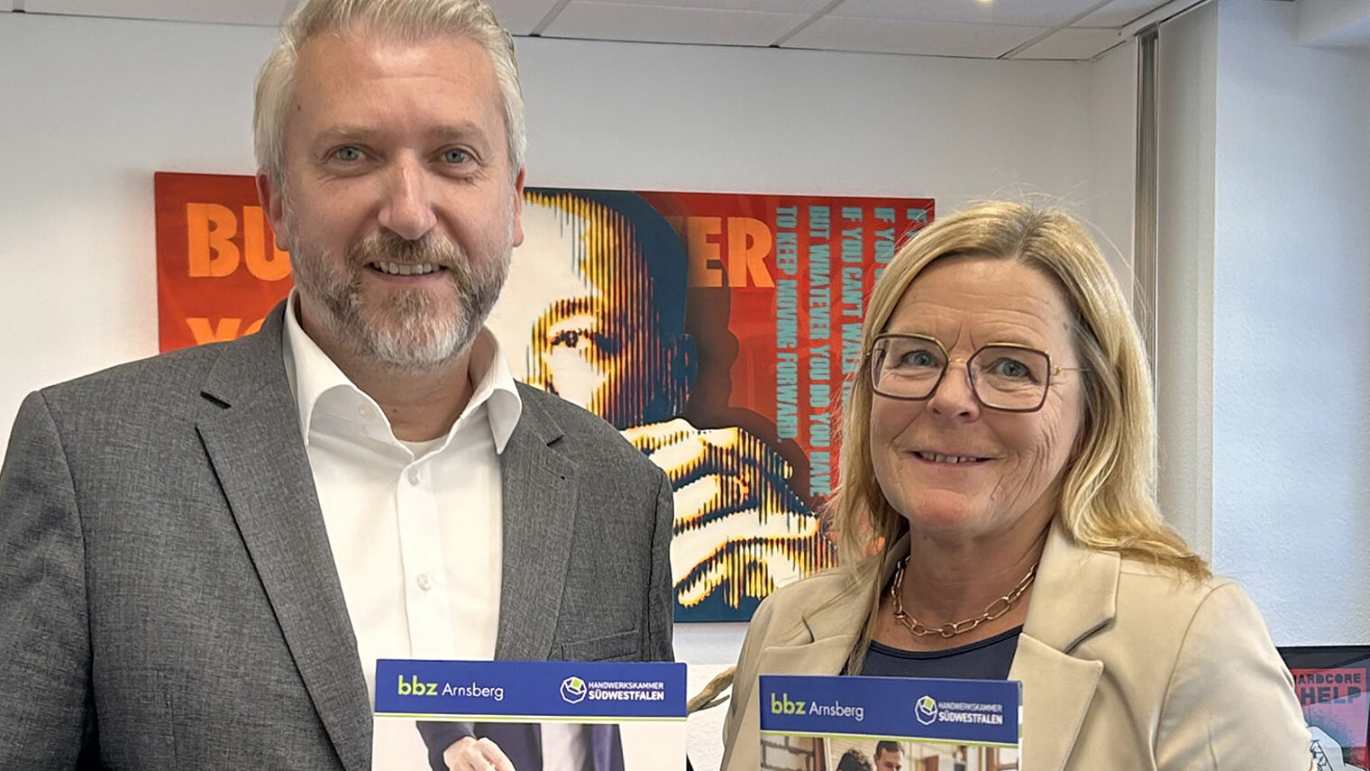 Uta Neumeister besucht Lüdenscheids Bürgermeister Sebastian Wagemeyer.