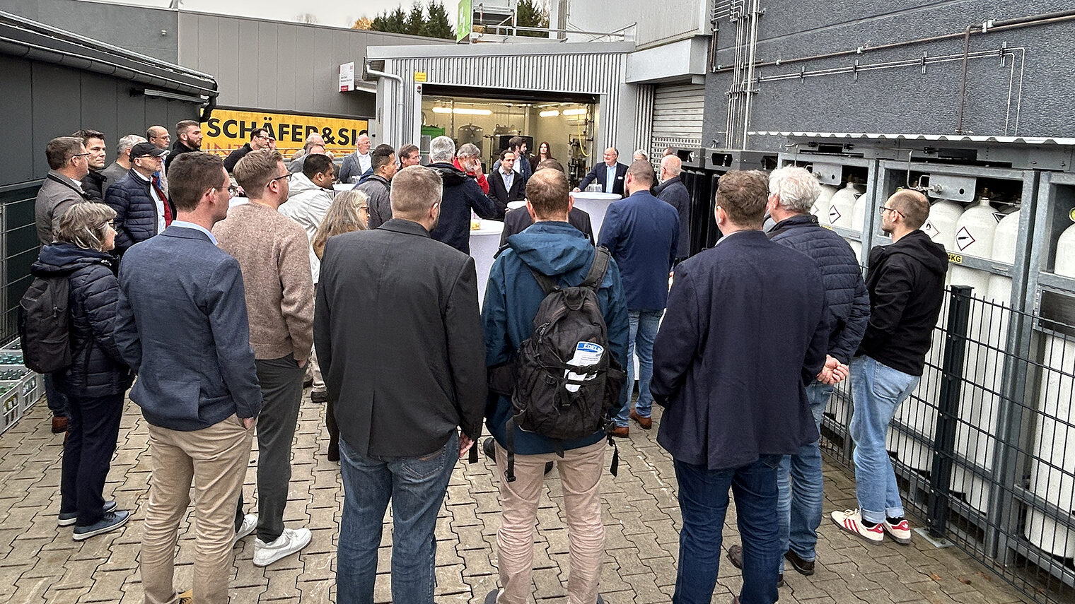 Wie Wasserstoff konkret eingesetzt werden kann, zeigte die Hartmann Edelstahlrohre GmbH.