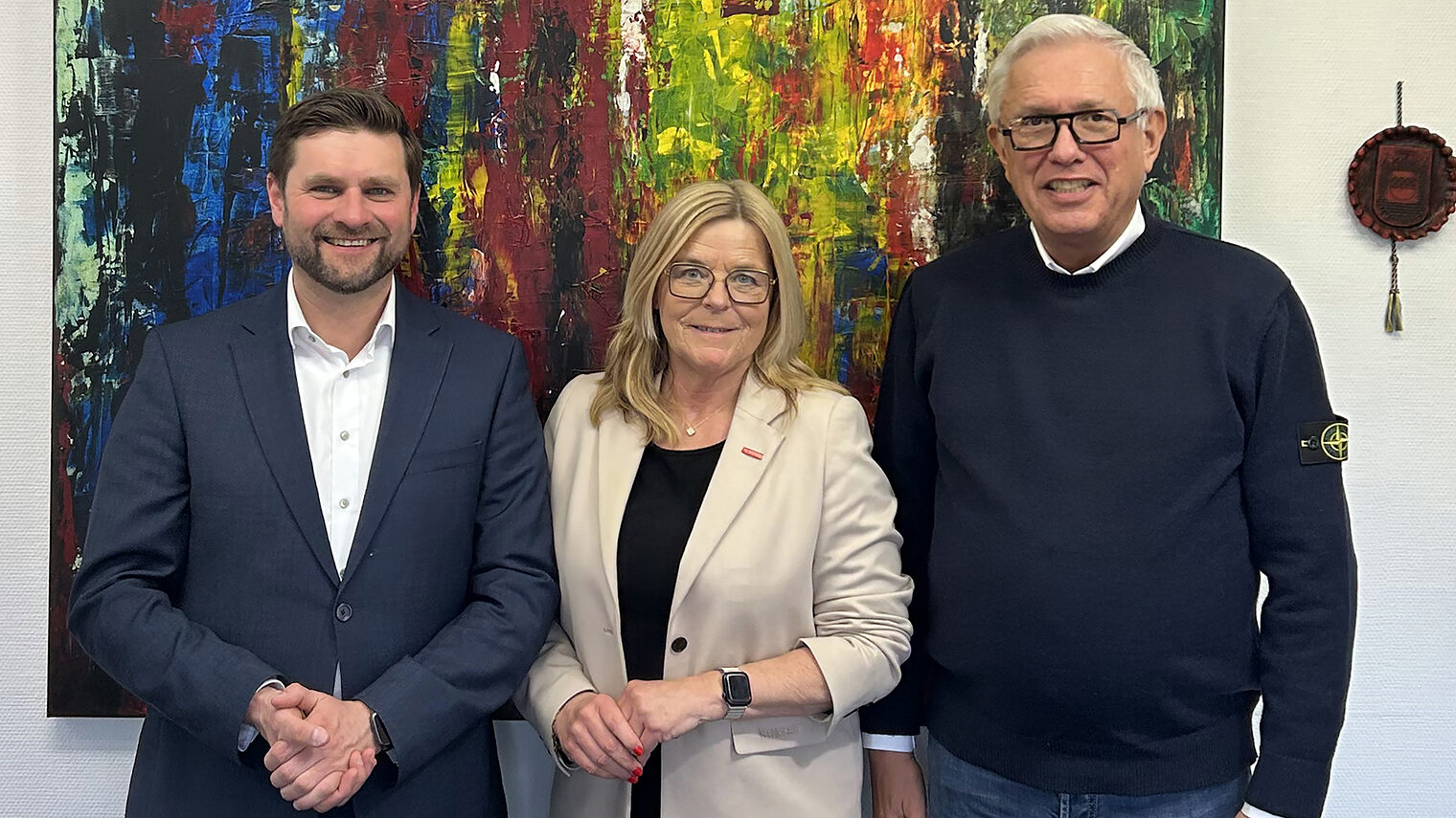 HWK-HGF Hendrik Schmitt und Uta Neumeister, HWK-Standortpolitik, besuchten Bürgermeister Ralf Beßler in Plettenberg. 