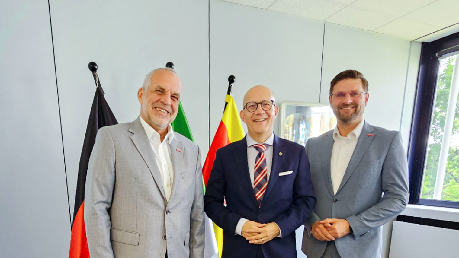 Gruppenfoto mit Jochen Renfordt (links), Ralf Schwarzkopf (Mitte) und Hendrik Schmitt (rechts)