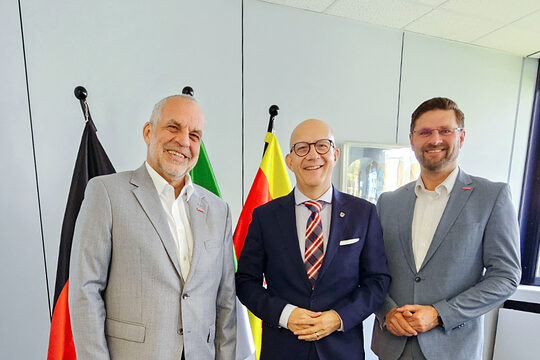 Gruppenfoto mit Jochen Renfordt (links), Ralf Schwarzkopf (Mitte) und Hendrik Schmitt (rechts)