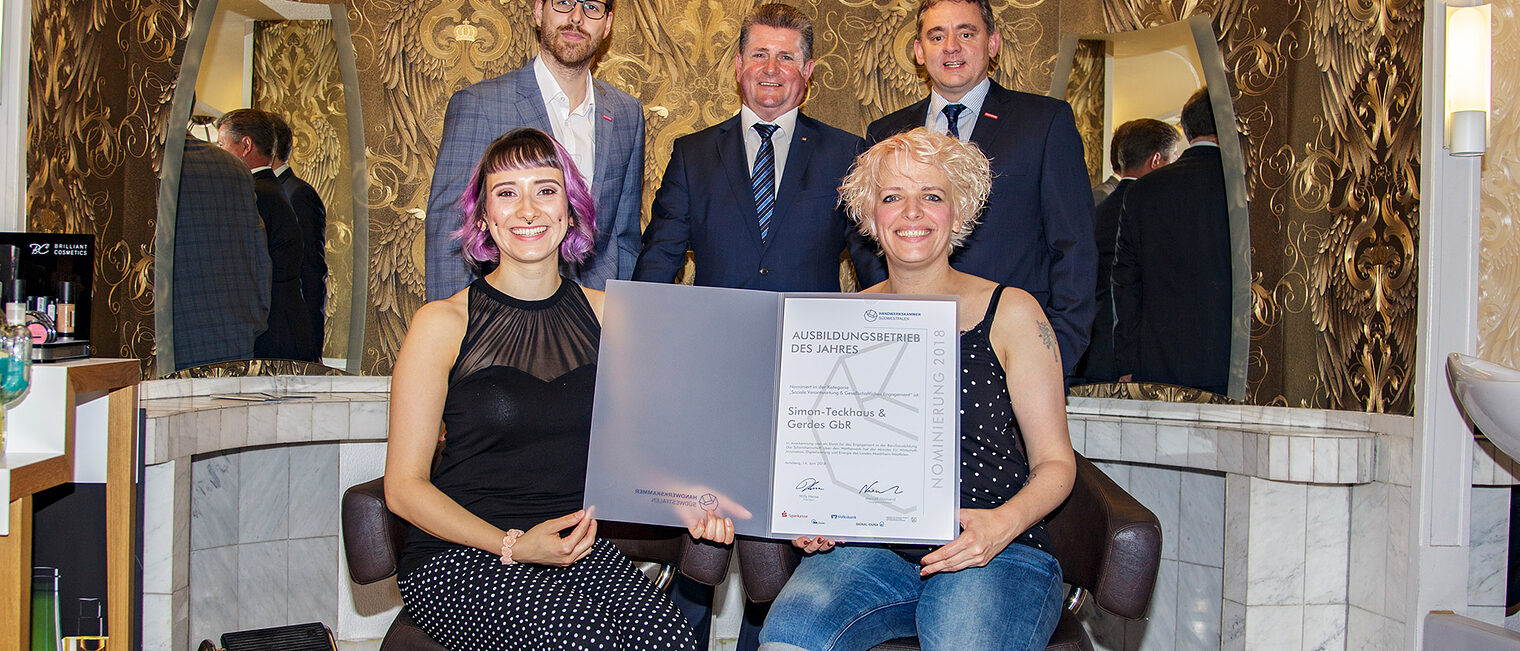 Nominierung-AdJ_Simon-Teckhaus